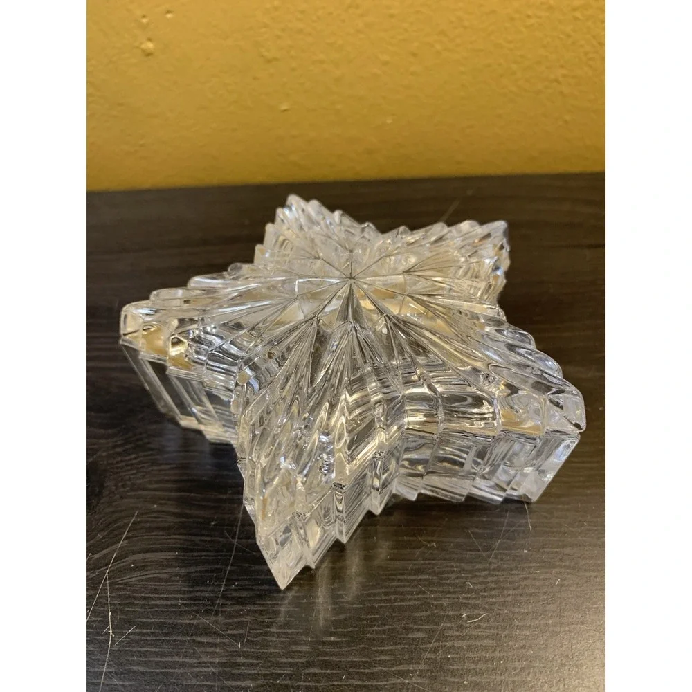 Vintage Glass Star Shaped Trinket Dish with Lid 4